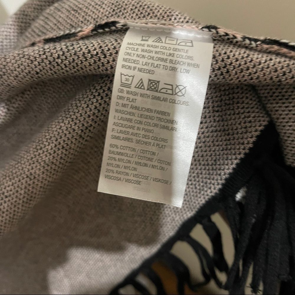 Isaacmizrahi Live Floral Boho Fringe Open-Front C… - image 4